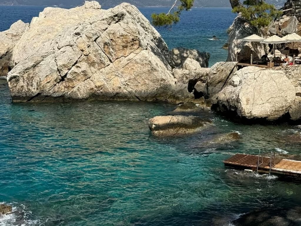 Rups mekan deniz manzarası