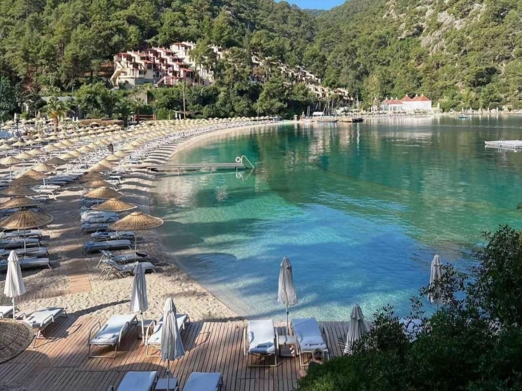 Kalemya Koyu halk plajı sakin koy