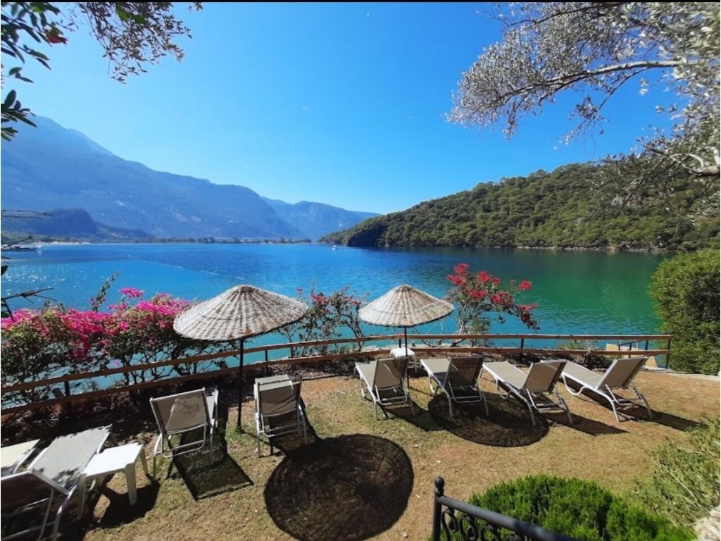 Suncity Hotel plajı özel plaj turkuaz deniz